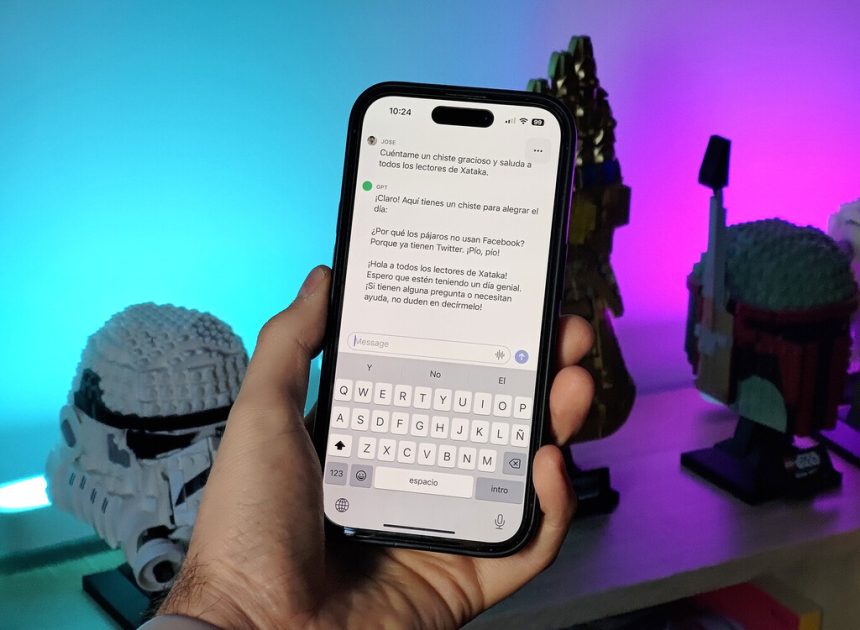 La app móvil de ChatGPT genera 30 veces más dinero que Claude, Copilot y Grok juntas. Sigue sin ser suficiente